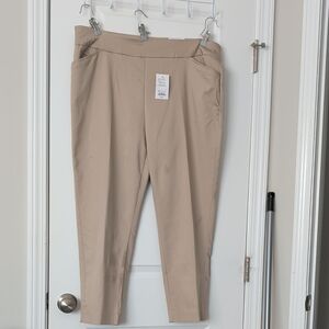 NWT Croft & Barrow Mid-rise Straight Pants 18w Short